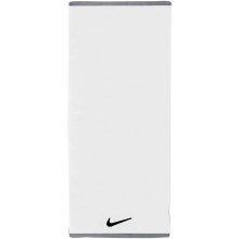 SERVIETTE NIKE FUNDAMENTAL (LARGE)