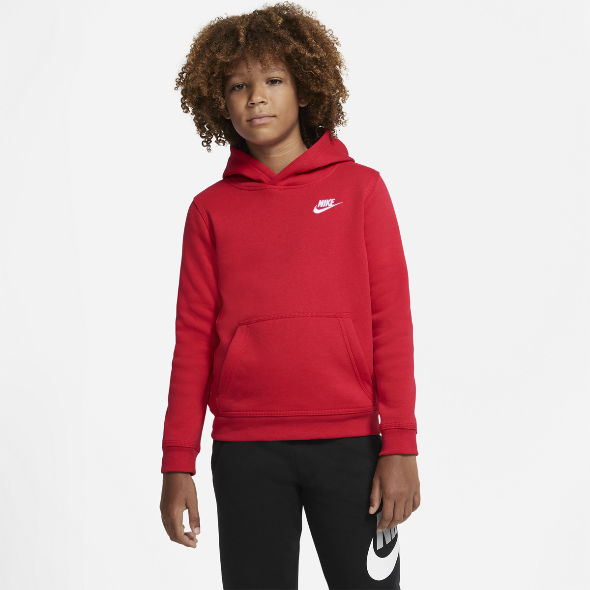 SWEAT NIKE JUNIOR CLUB A CAPUCHE NIKE Junior Vêtements Tennispro