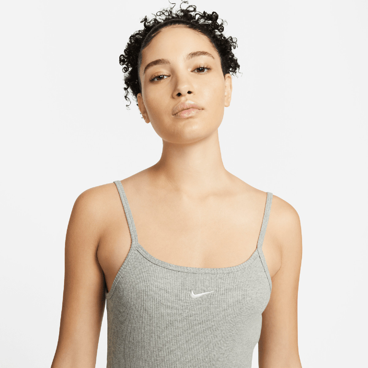 Robe Nike Sportswear Corail pour Fille plus agée chez DM'Sports !