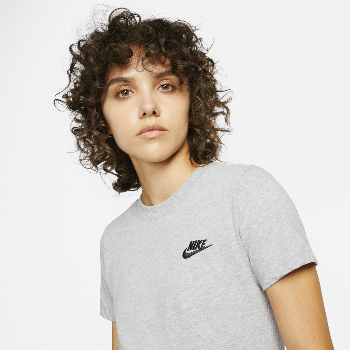 T shirt nike deals femme bordeaux