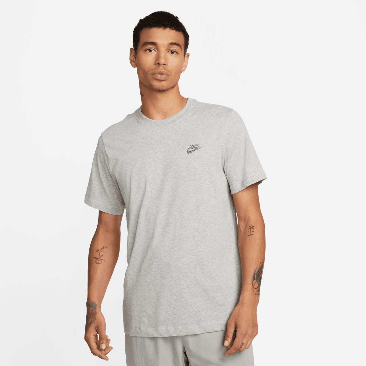 T shirt sales nike homme gris