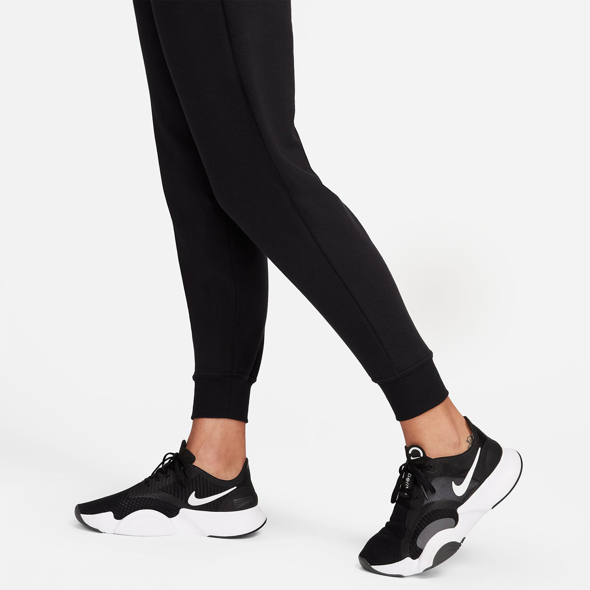 PANTALON NIKE FEMME DRI FIT ONE JOGGER NIKE Femme Vetements Tennispro