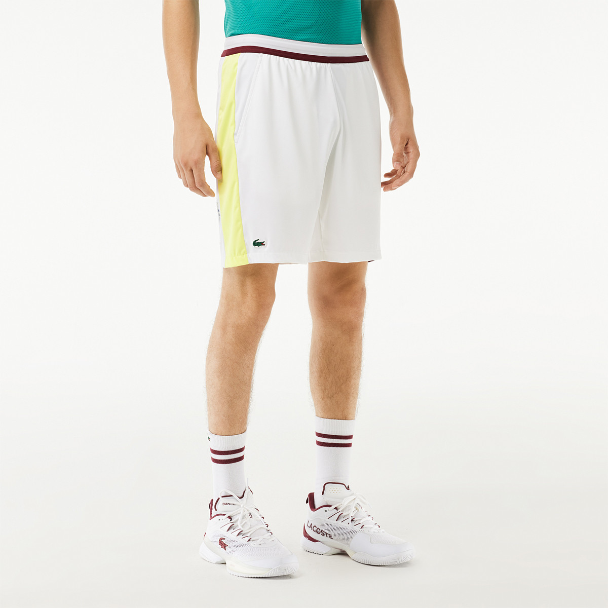 Nouveau hotsell survetement lacoste