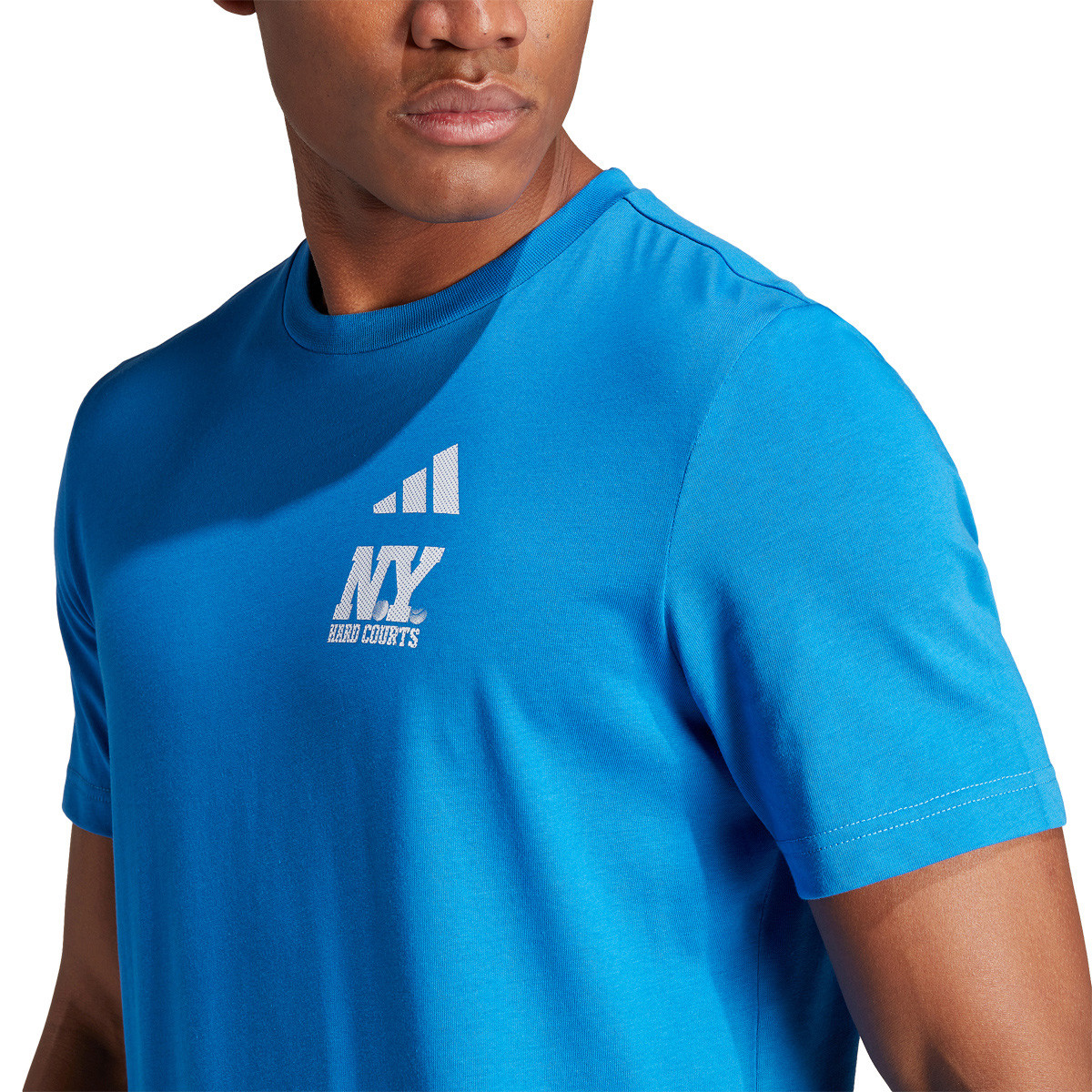 T SHIRT ADIDAS OFF COURT NEW YORK ADIDAS Homme Vetements Tennispro
