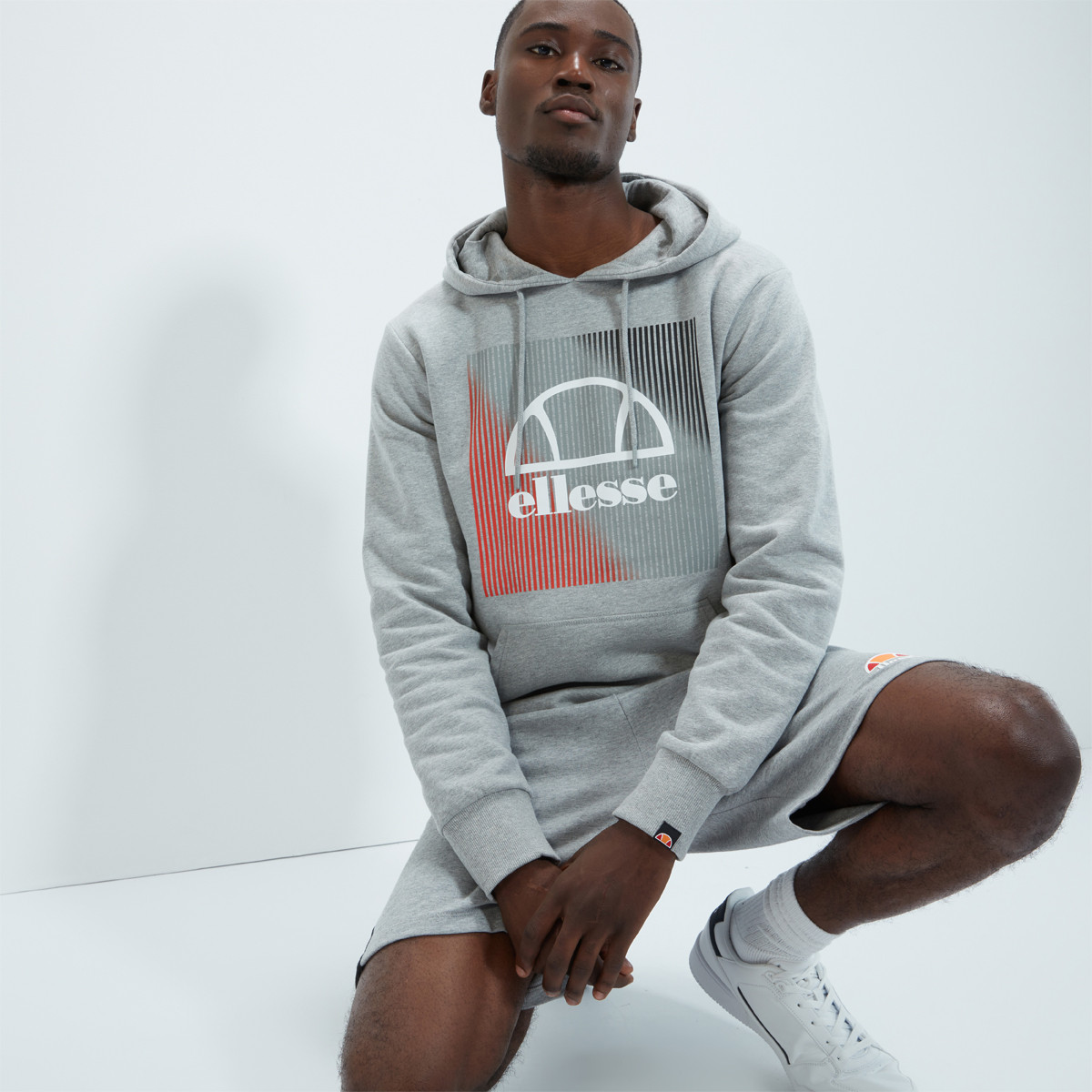Prix hotsell sweat ellesse